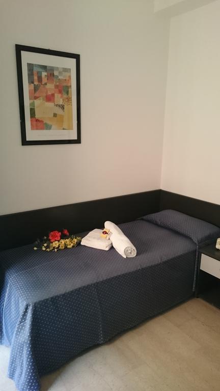 Hotel Grand Meeting Rimini Room photo