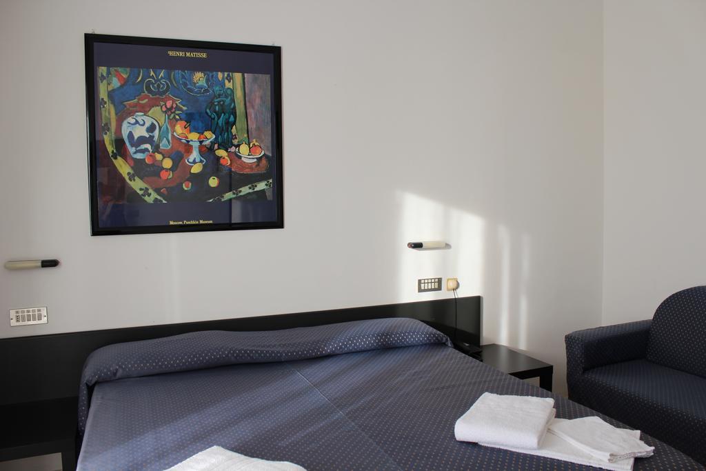 Hotel Grand Meeting Rimini Exterior photo