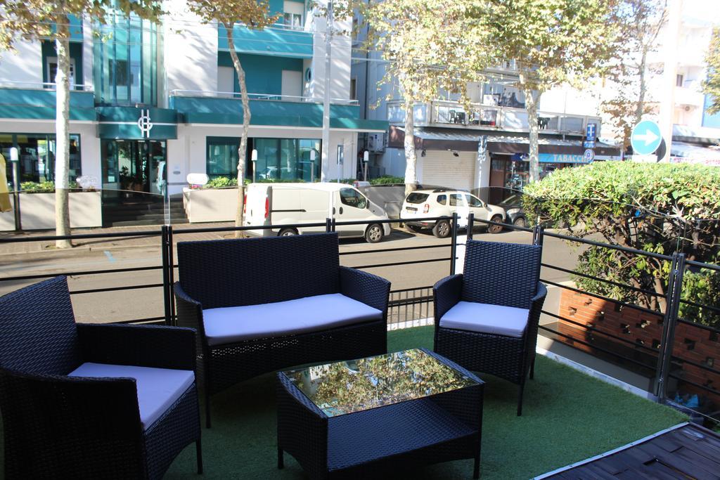 Hotel Grand Meeting Rimini Exterior photo
